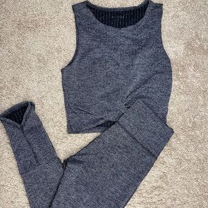 Joan Brown — Yoga Kit — XS